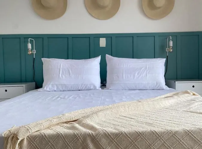 Adorável Casa em Cond de frente para a Praia Rasa