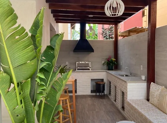 Adorável Casa em Cond de frente para a Praia Rasa
